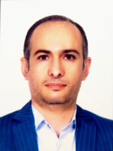اکبر منتشلو